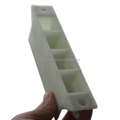 China Other White Color 1.8L Z Type Bucket Elevator Conveyor Chain Guides for sale