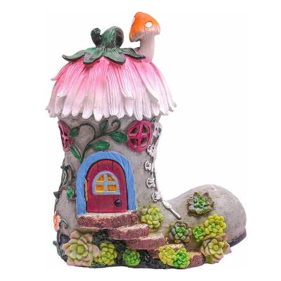 China All Around The World Guide House Solar Light Fairy Statue Garden Hut Resin Sculpture Outdoor Lawn Ornaments For Yard Porch Decoration for sale