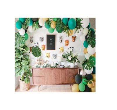 China Jungle Theme Party Safri Party Supplies and Favors for Kids Green Stripe Safari Theme Party Decorations Palm Leaves Jungle Arch Balloon Stripe for sale