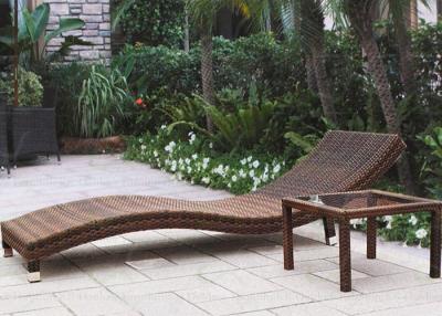 China Outdoor Chaise Lounges Swimming Pool Furniture Brown Wicker Chaise Lounge Chair for sale