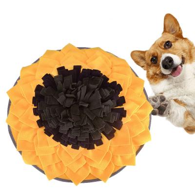 China Eco-Friendly Breathable Sunflower Washable Dog Sniffle Slow Mat Driver Puzzle Mat For Medium Large Dogs for sale