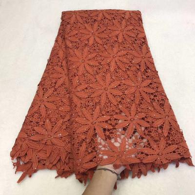 China Viable Wholesale Suppliers Stoned Lace Fabric And Guinea African 2021 In Design for sale