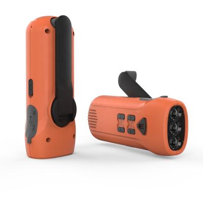 China Torch Phone Charger Mini Emergency Radio Hand Crank FM PORTABLE Dynamo Powered Radio Radio for sale