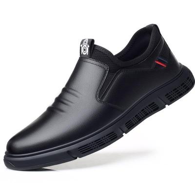 China Lightweight low price in new styles PU black PU black sri lanka rupees designer mens casual genuine white oxfords casual boat shoes leather elegant shoes for sale