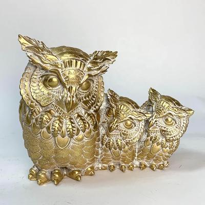 China Europe Resin Owl Crafts Creative Animal Home Ornament OEM Kawaii Animal Statue Crafts Room Desk Folk Decoration for sale