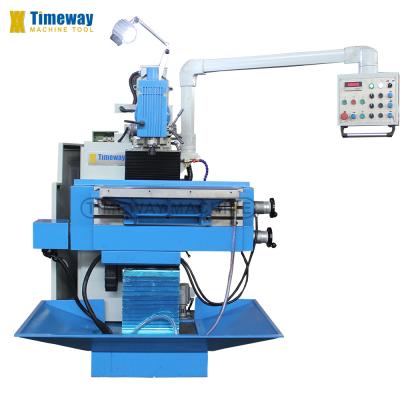 中国 SMALL UNIVERSAL TOOL MILLING MACHINE UTM300A 販売のため