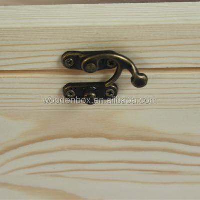 China Biodegradable Natural Wooden Package Box With Metal Lock Wooden Storage Box for sale