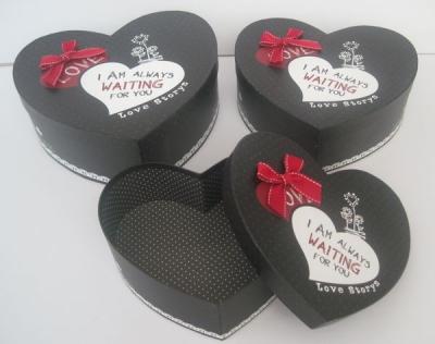 China Heart shape gift box set for sale