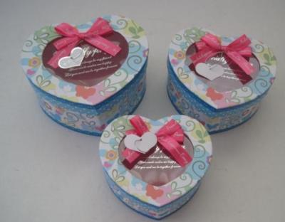 China Heart shape gift box set for sale