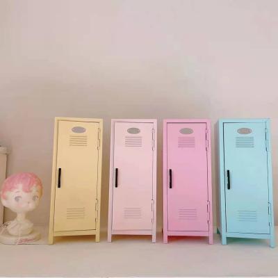 China casillero de juguete Single Lockable Creative Metal Toy Small Mini Locker for Kids for sale