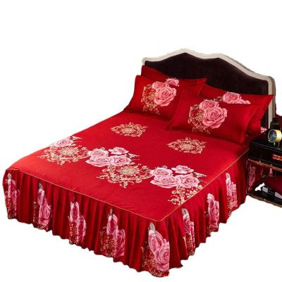 China 3pcs Home Set Soft Sanding Bedspread 1pc Printing Bed Skirt +2pcs Pillowcase King Queen Size Bed Cover Wedding Twin Bed Skirt for sale