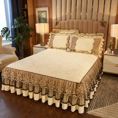 China Home European Warm Thicken Soft Plush Quilted Bedskirt Velvet Fill Cotton Bedspread Queen Size Bedspread Not Including Pillowcase for sale