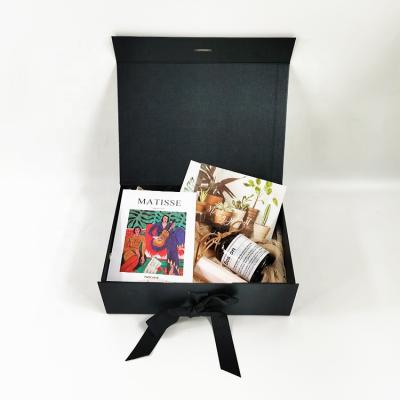 China Handmade Custom Large Black Cardboard Paper Candle Set Magnetic Bridesmaid Jewelry Gift Packaging Box With Lid And Ribbon Closure for sale