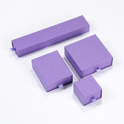 China 2022 Materials Hot Selling Recycled Packaging To Take Out Jewelry Purple Corrugated Box Durable Storage for sale