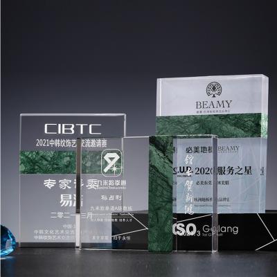 China Custom Europe Business Gift Square Metal Crystal Glass Acrylic Award Trophy Solid White With Wooden Base Crystal Trophy for sale