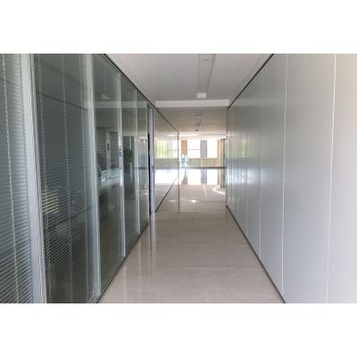 China Factory Price Modern Office Glass Partitions With Sliding Door Partition Glass Divider for sale