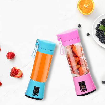 China Electric Portable Mini Pomegranate Car Lemon Fruit Orange Juicer Blender Cup for sale