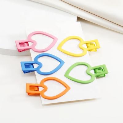 China Hair Accessories Metal Kids Color Hair Clips Fashion Crocodile Hair Clips Candy Peach Color Duck Bill Clips Women Sweet Heart for sale