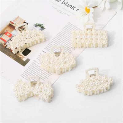 China Hair accessories fashion big heart simple white solid plastic children's hair bead peach hook square oval shark clip hair clip wholesale for sale