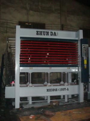 China Double Side Plywood Pressing Machine With Circulating Heat Transmission Oil for sale