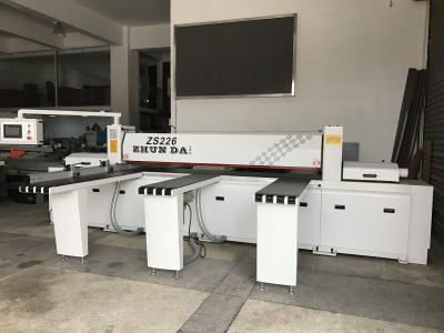 China Multi Functional Cnc Panel Saw Machine Humanized Interface With Key Type Dust Cover for sale