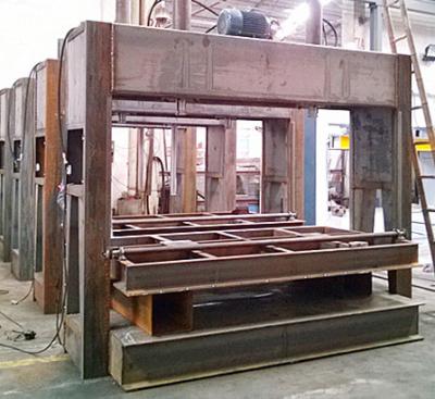 China Wood Board Hydraulic Platen Press Wood Processing Equipment With Max Opening 1500MM for sale