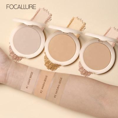 China FOCALLURE FA155 Oil Control Matte Two Way Cake Powder Vitamin C Base Powder Whitening for sale