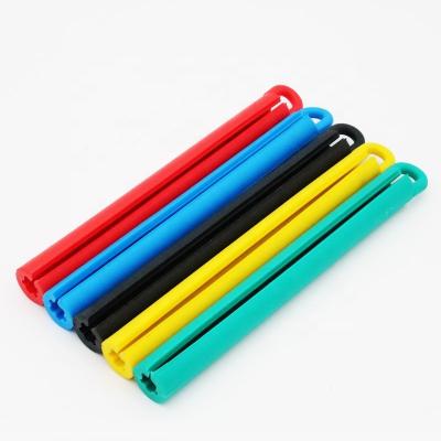 China Conveince Long Conveince Durable and Colourfull Snooker Cue Stick Rubber Cue Stick Wall Hanger Rack for sale