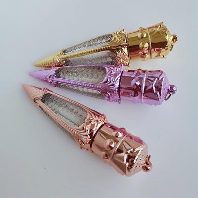 China High grade lip gloss tube queen gold crown lip gloss container tubes purple silver pink gold lip gloss tube with keychains for sale