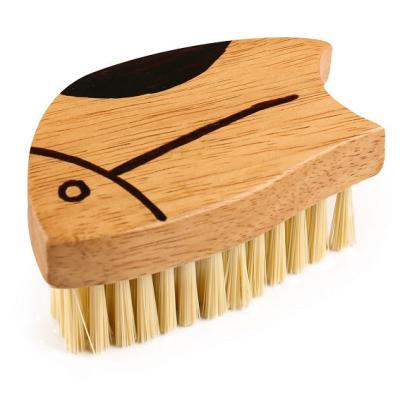 China Viable New Style Fruit Brush Cleaner Wooden Vegetable Scrub Brush for sale