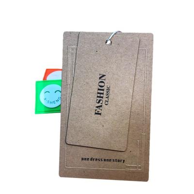 China Custom Apparel Easy To Use Hang Tag Printing Logo Paper Printed Hang Tags for sale