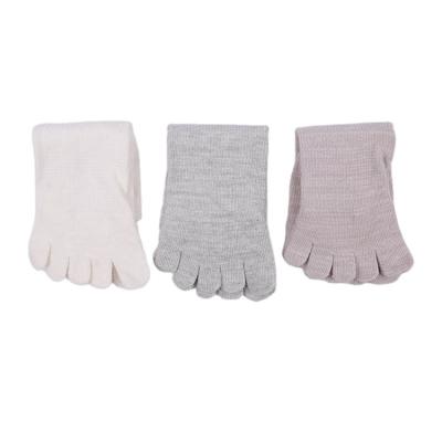 China QUICK DRY Wholesale Toe Separator Socks China Manufacture Professional Toe Pops Women Five Toe Socks for sale