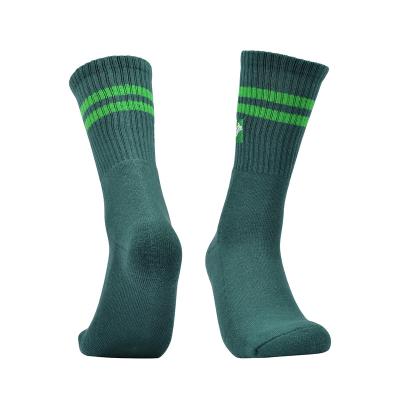 China Factory wholesale high quality QUICK DRY cotton thongs sports socks solid color cycling men's breathable socks for sale