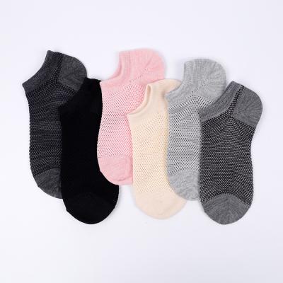 China QUICK DRY high quality breathable socks use cotton antiperspirant bangs high quality custom made socks for sale