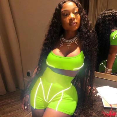 China Anti-wrinkle women 2021 2 piece neon biker shorts set women short overalls sports set reflective two-piece set for sale