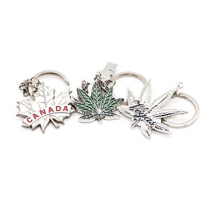 China Promotion Gift Factory Metal Enamel Key Chain Creative Colorful Zinc Alloy Key Chain Maple Leaf Tourist Souvenir Key Chain for sale