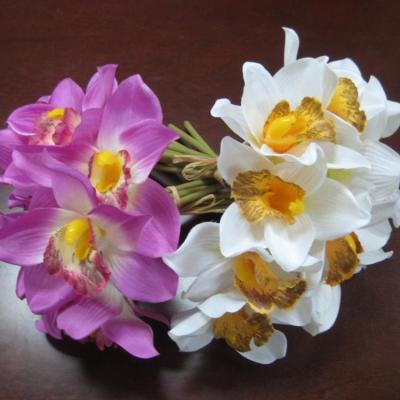 China Real Touch Artificial Flowers Silk Backdrop Orchids Bouquet Decoration Artificial Flower for sale