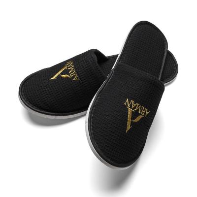 China Wholesale Disposable Hotel Slippers Five Star Hotel Slippers Fashion Trend Hotel Winter Cotton Polyester Disposable Black Home Slippers for sale