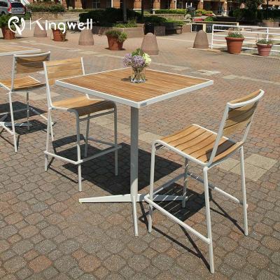 China Modern Customized Outdoor Stools Set Modern Bar Stool Wood Chair With Cheap Price for sale