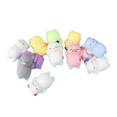 Chine Animaux anti-stress jouets moelleux à serrer jouets drôles mini-mochi jouets moelleux pour les enfants à vendre