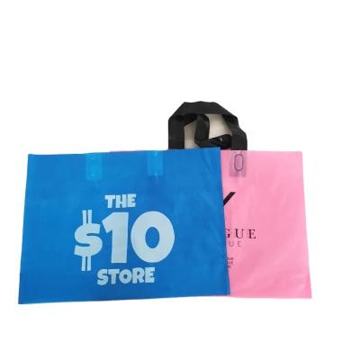 China Portable Personalized Multi Color Plastic Packaging Bag For Clothing Store Gifts for sale