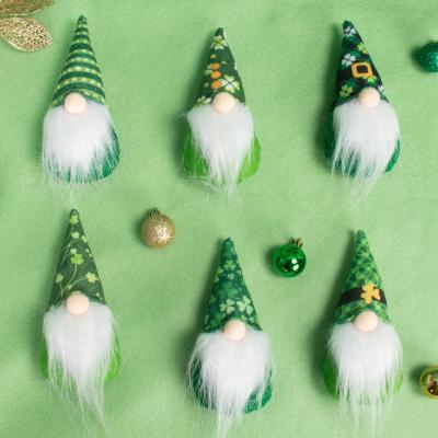 China 2022 New Disposable St. Patrick's Day 6 Pcs Rudolph Pendant Faceless Doll Green Eco-friendly Hat Festival Pendant Decoration for sale