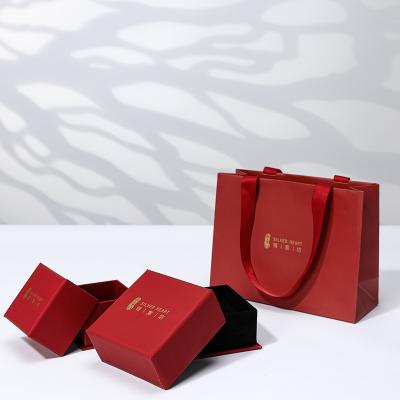 China Disposable Luxury Custom Logo Cardboard Paper Jewelry Gift Box Red Customize Logo Jewelry Gift Packaging Box for sale