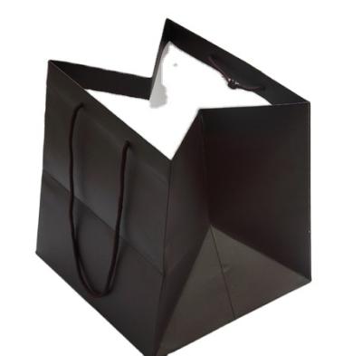 China Custom Recyclable Black Matte Laminatin Square Bottom Paper Bag For Flower for sale