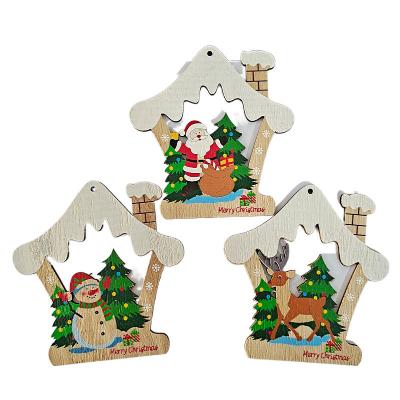 China 2D Christmas Decoration New Year Wooden Pendant For Christmas Tree Decoration Wooden Christmas Ornaments For Kids Gifts for sale