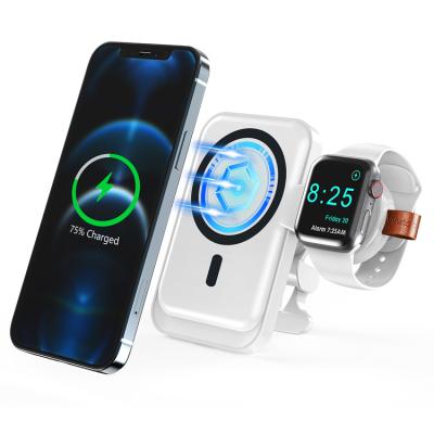 China Fast Wireless Smart Watch 15W Car Charging For IPhone And iWatch Car Charger Magnetic Mount for sale