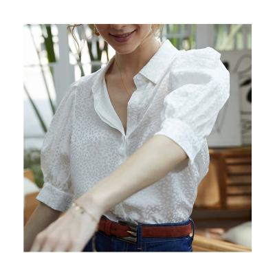 China Breathable Women's Silk Blouse Shorts Sheaths Shirt French Heavy Silk Loose Temperament Jacquard Bubble Silk Blouse for sale