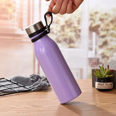 China Sustainable Eco Friendly 500ml Stainless Steel Sport Water Bottle With Handle Vacuum Flask Thermo Travel Bottle for sale