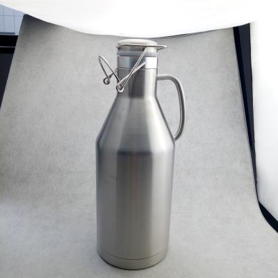 China High Quality Viable 64oz Capicity Stainless Steel Vacuum Jug Beer Shaker Double Wall Insulated Beer Shaker With Handle for sale