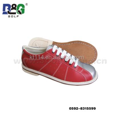 China Full Leather House Leather Rolling Shoes And Rental Rolling Shoes for sale